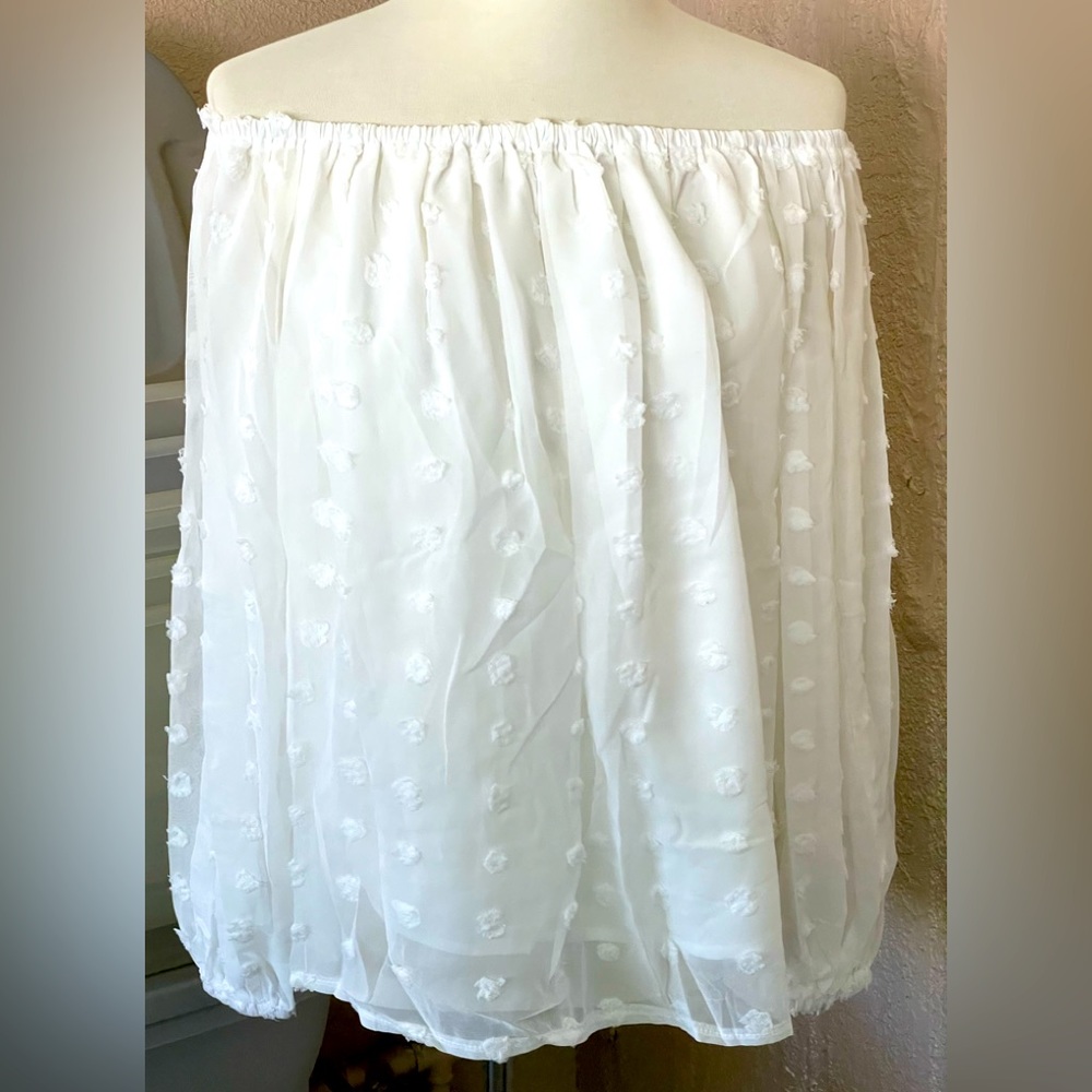 Off Shoulder Top - Picture 3 of 7